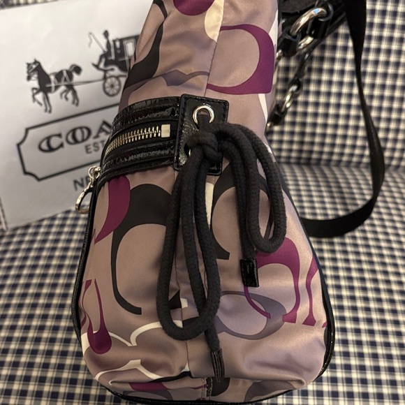 Coach poppy limited edition, retired purple art C logo signature bag - Picture 10 of 16